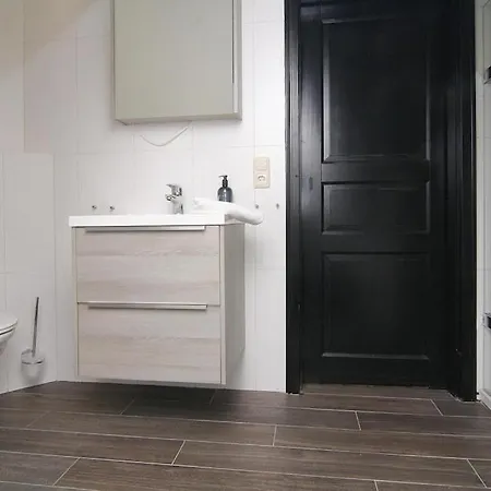 Doppelhaushaelften Im Naturresort Dom wakacyjny *