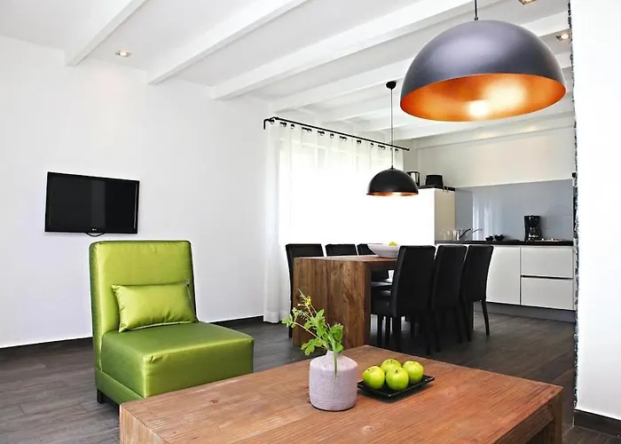 Nyaraló Doppelhaushaelften Im Naturresort Drewitz